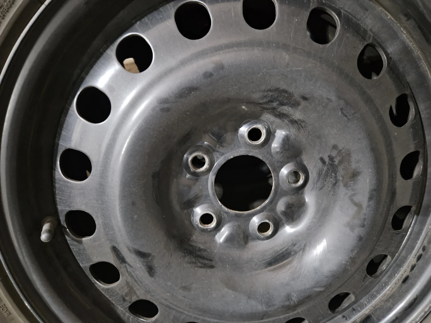 225/55R17 tire for sell - photo 3