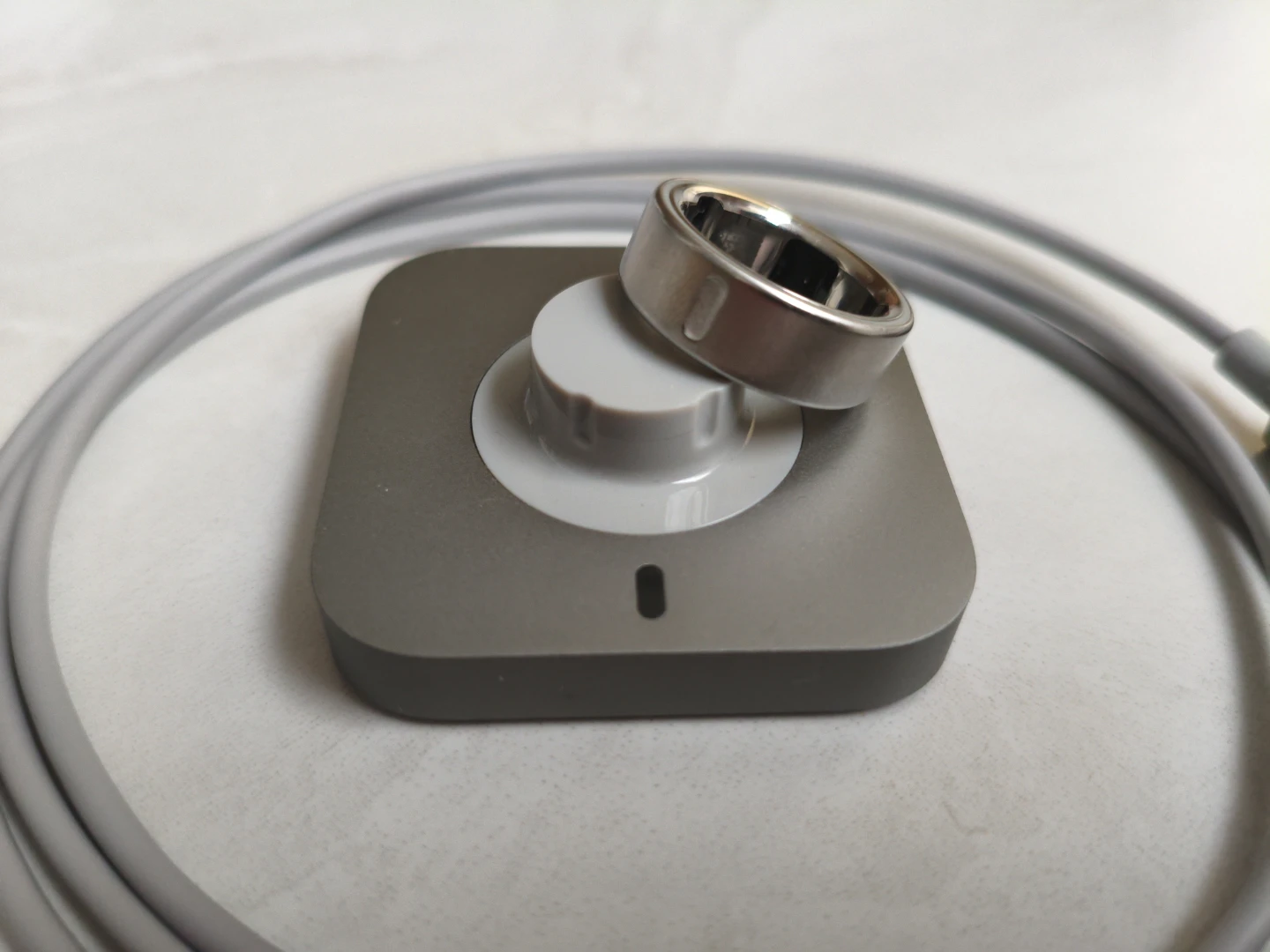 Oura Ring Gen 4 Size 8 - photo 2
