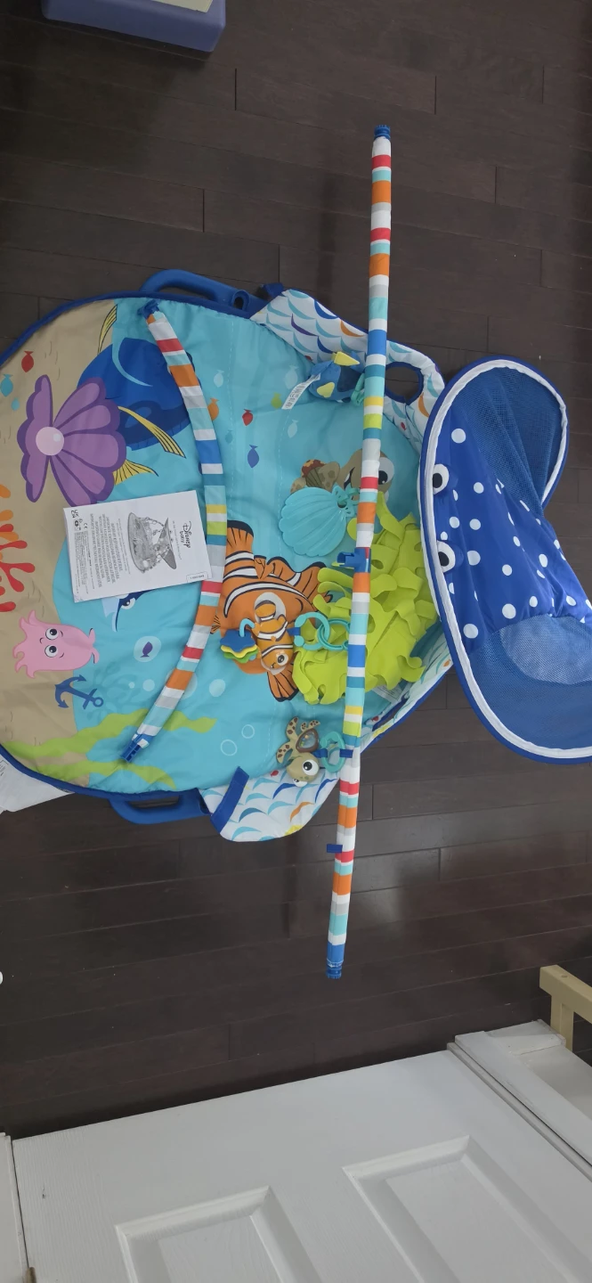Baby Einstein Finding Nemo Activity Gym