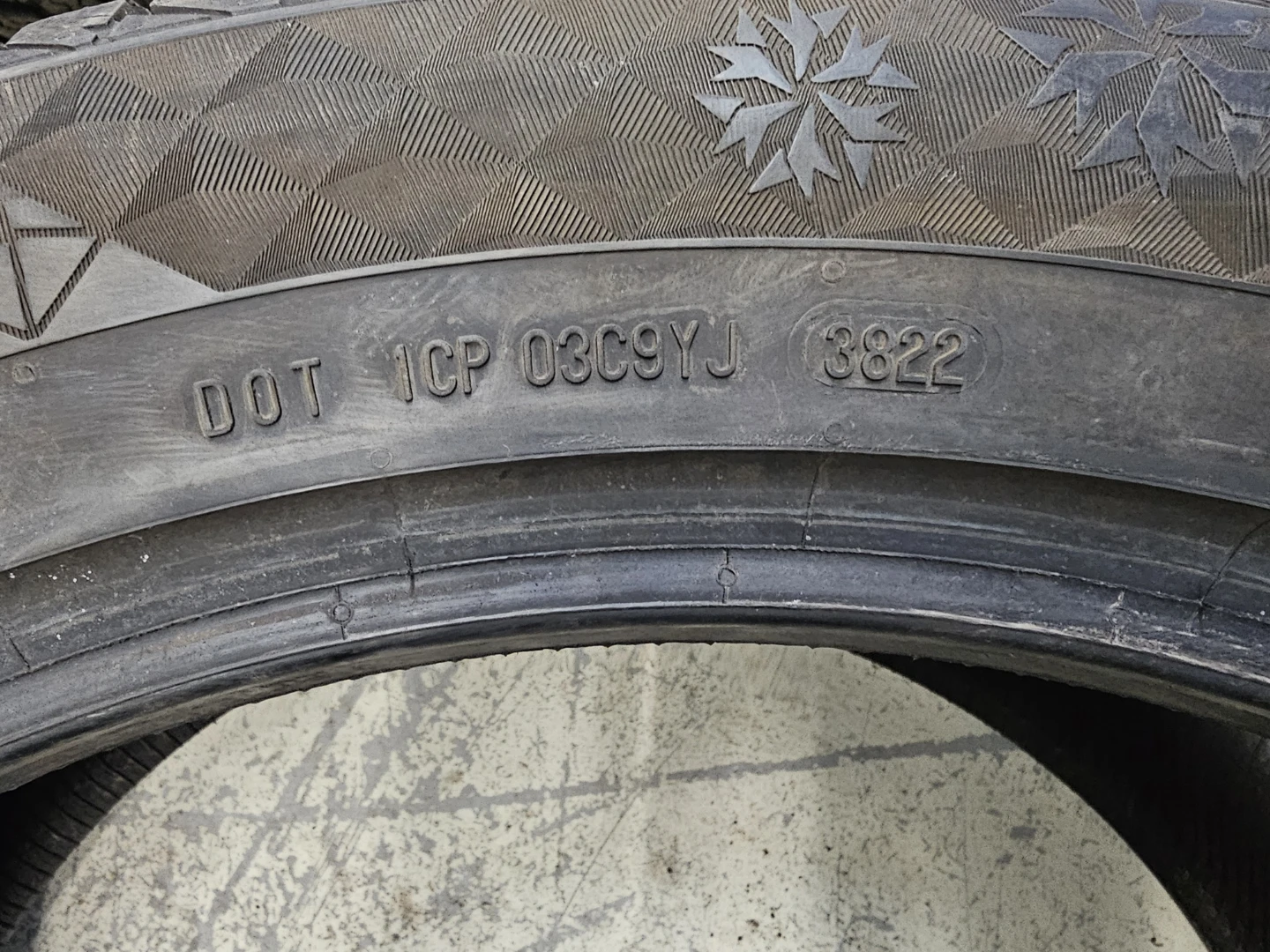 285/45 R22 CONTINENTAL WINTER TIRES - photo 5