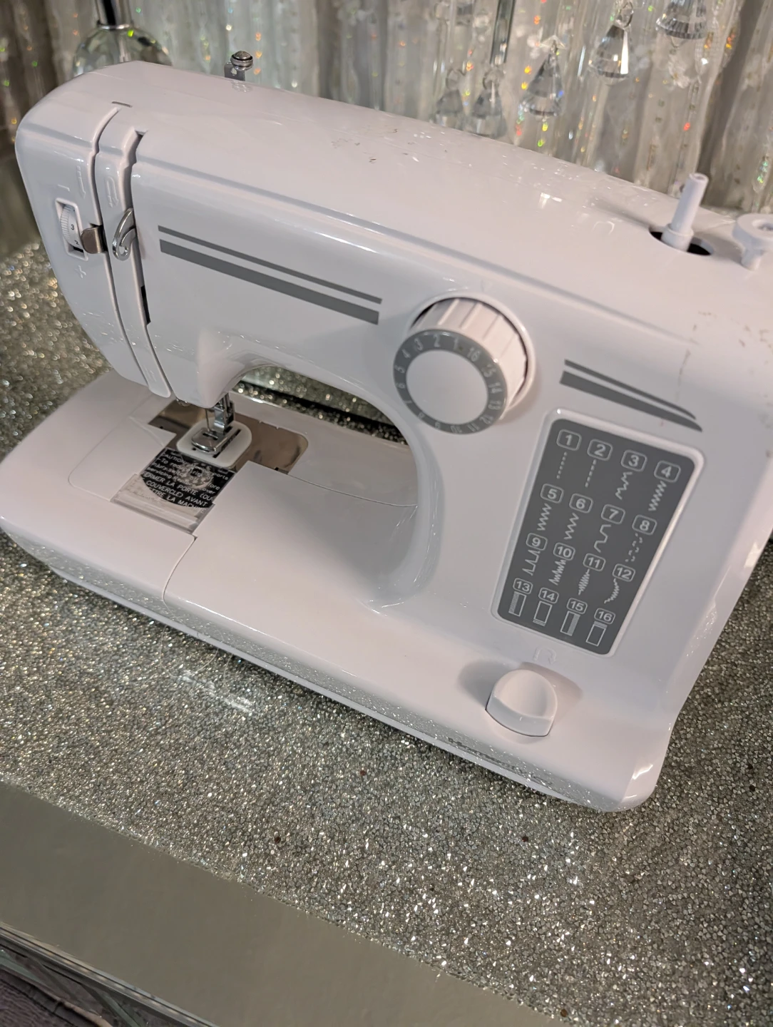 White Homestyles Sewing Machine - photo 2