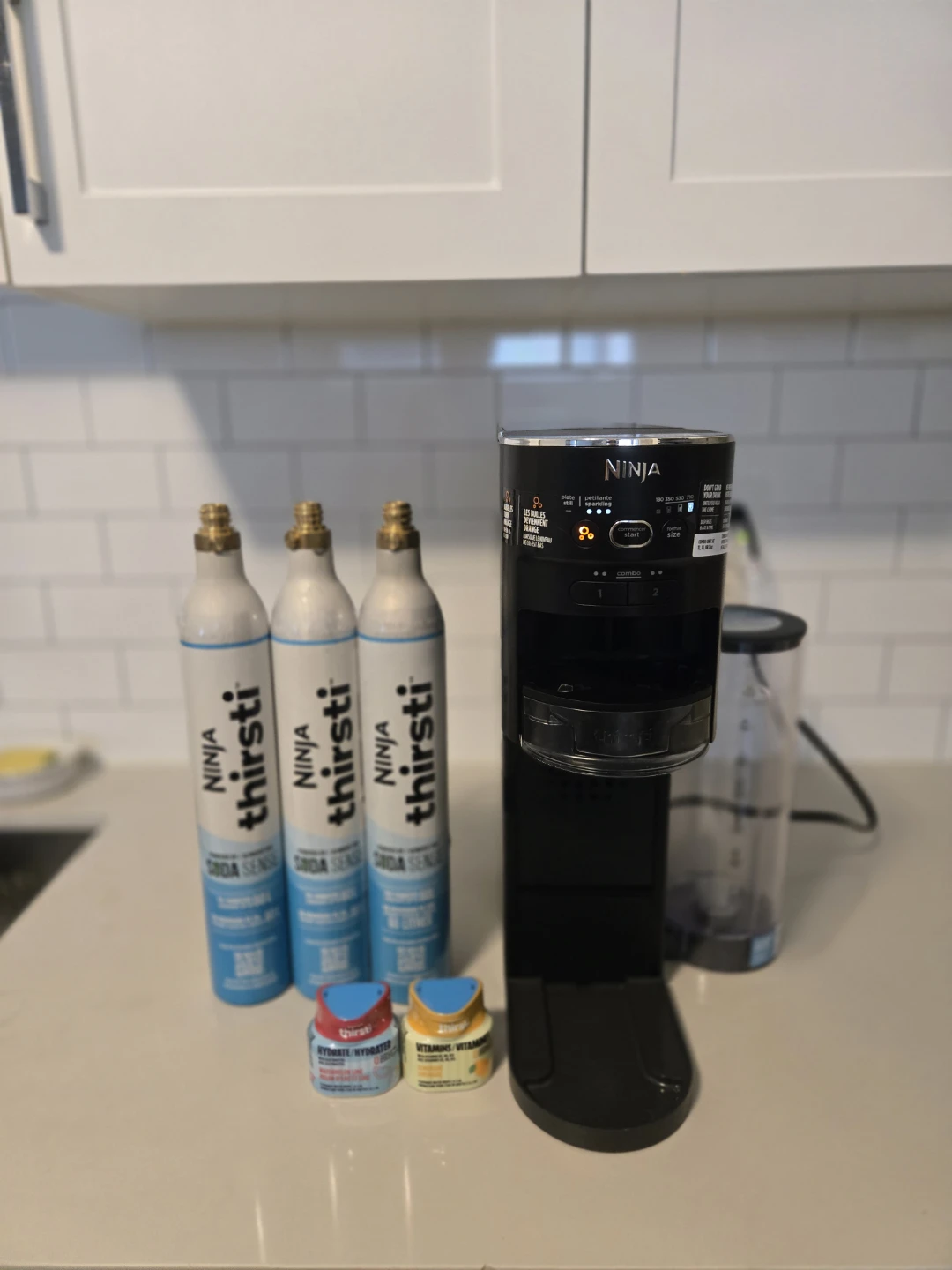 Ninja Thirsti Drink System