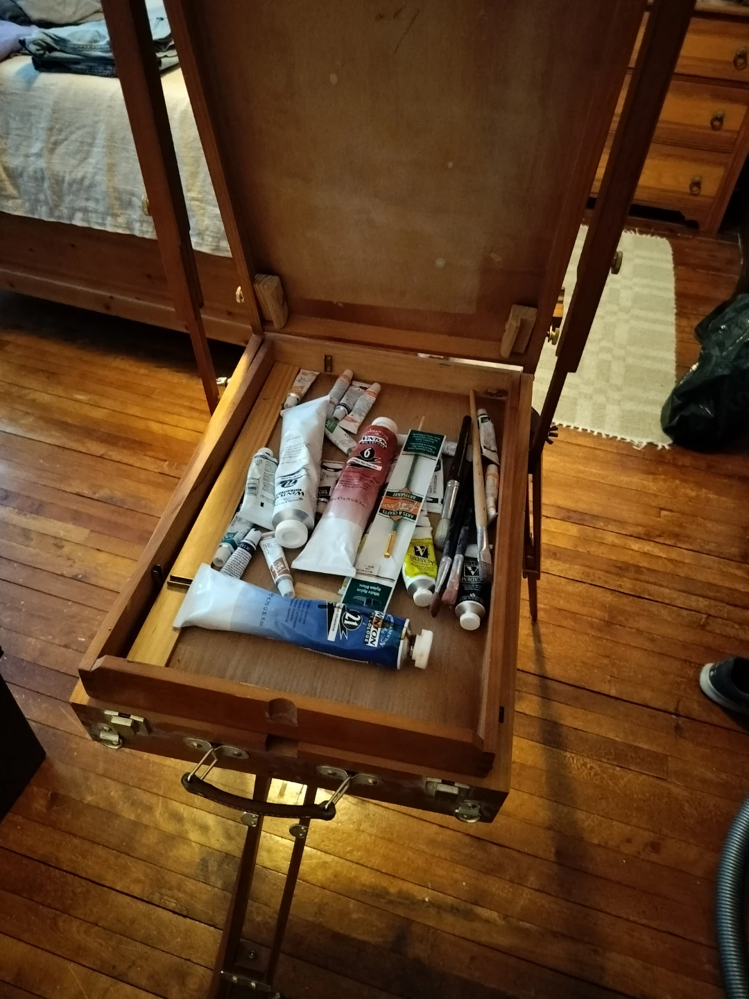 Wooden Art Easel with Paint Tubes and Palette - photo 3