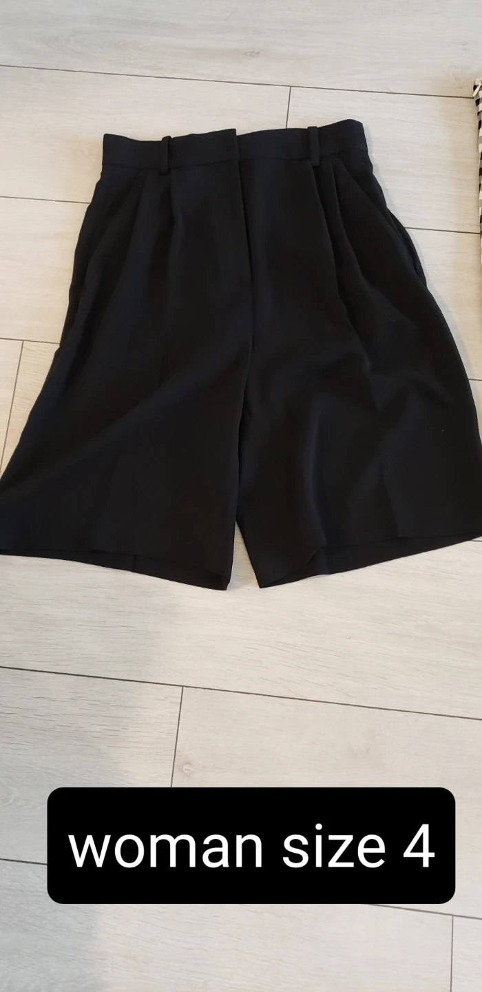 Woman Size 4