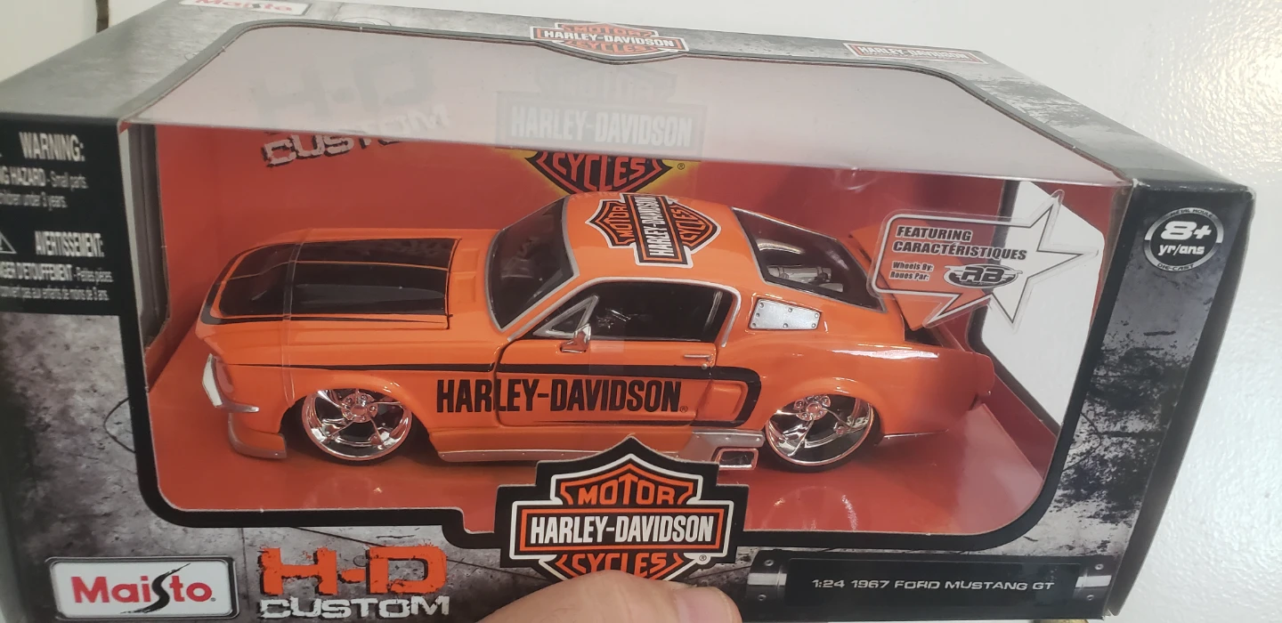 Harley Davidson  Truck and Mustangs 1/24...$45 ea or 3 for $120 - photo 2