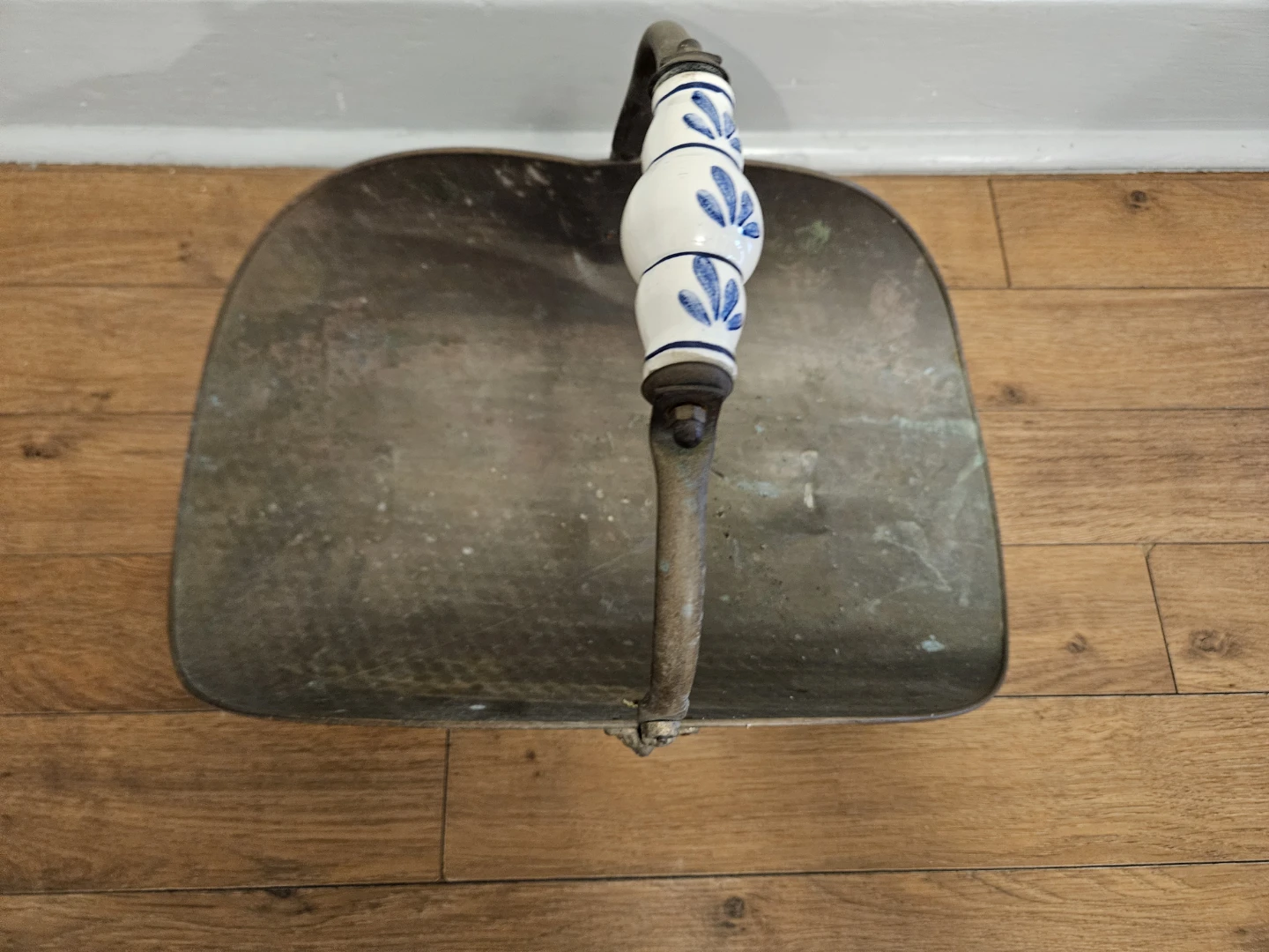 Vintage fireplace copper or brass  Log Holder - photo 2