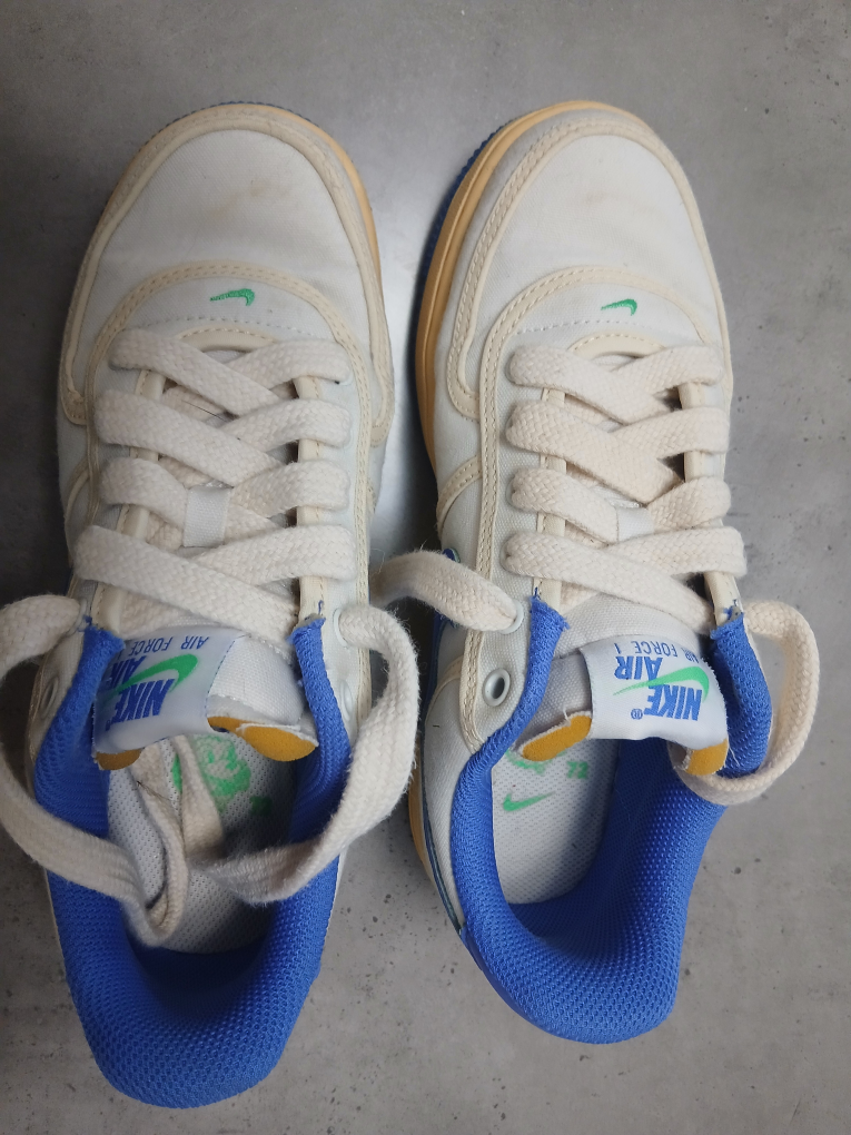 Nike Air Force 1 Low (US 6.5) - photo 2