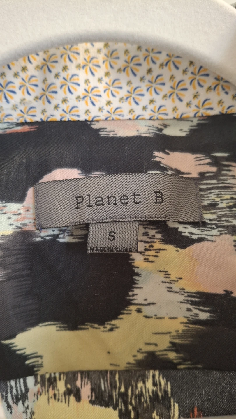 Short Sleeve Button-Up Shirt - Size S - photo 3