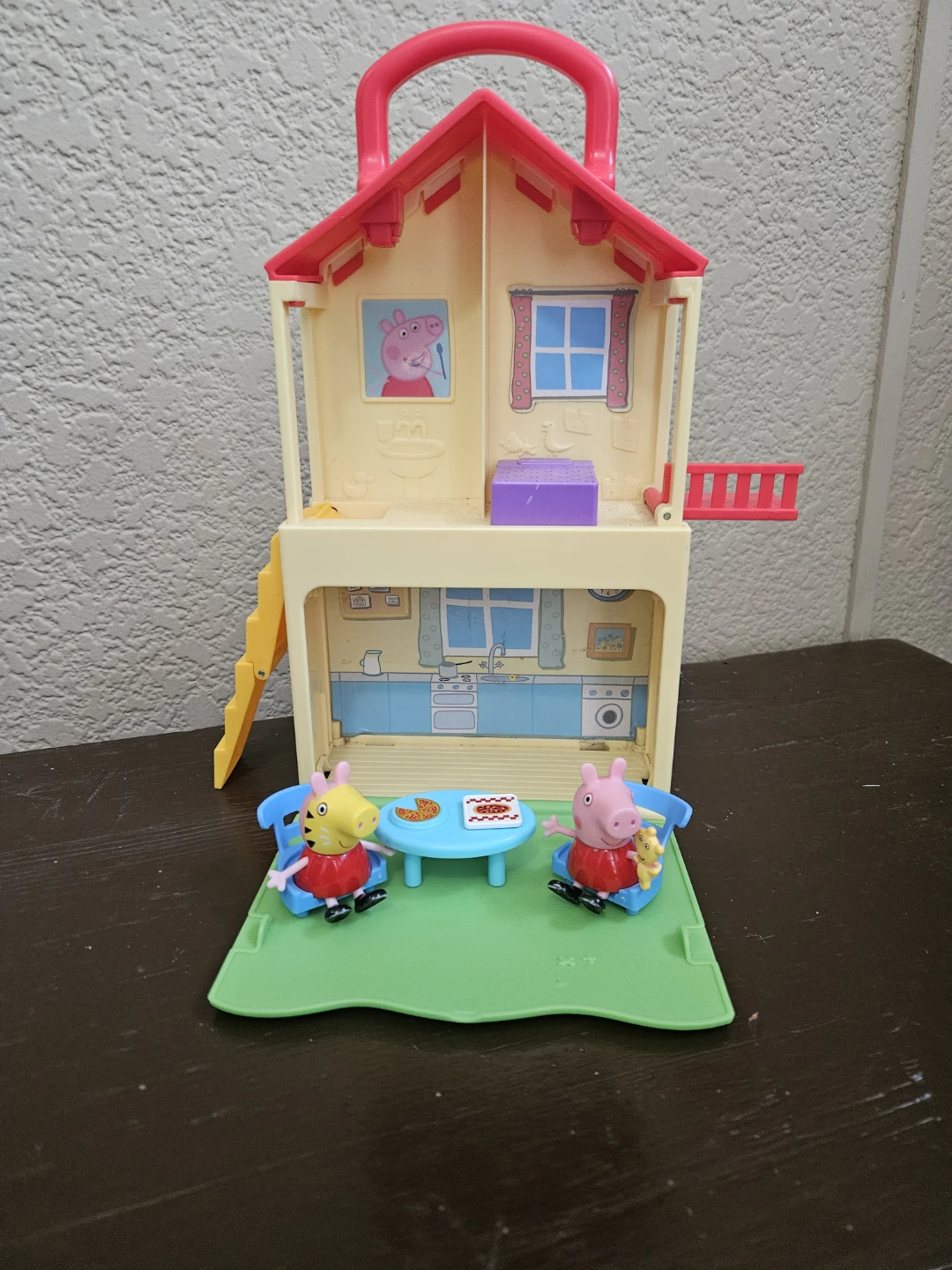Peppa Pig Play House Carry Case - photo 2