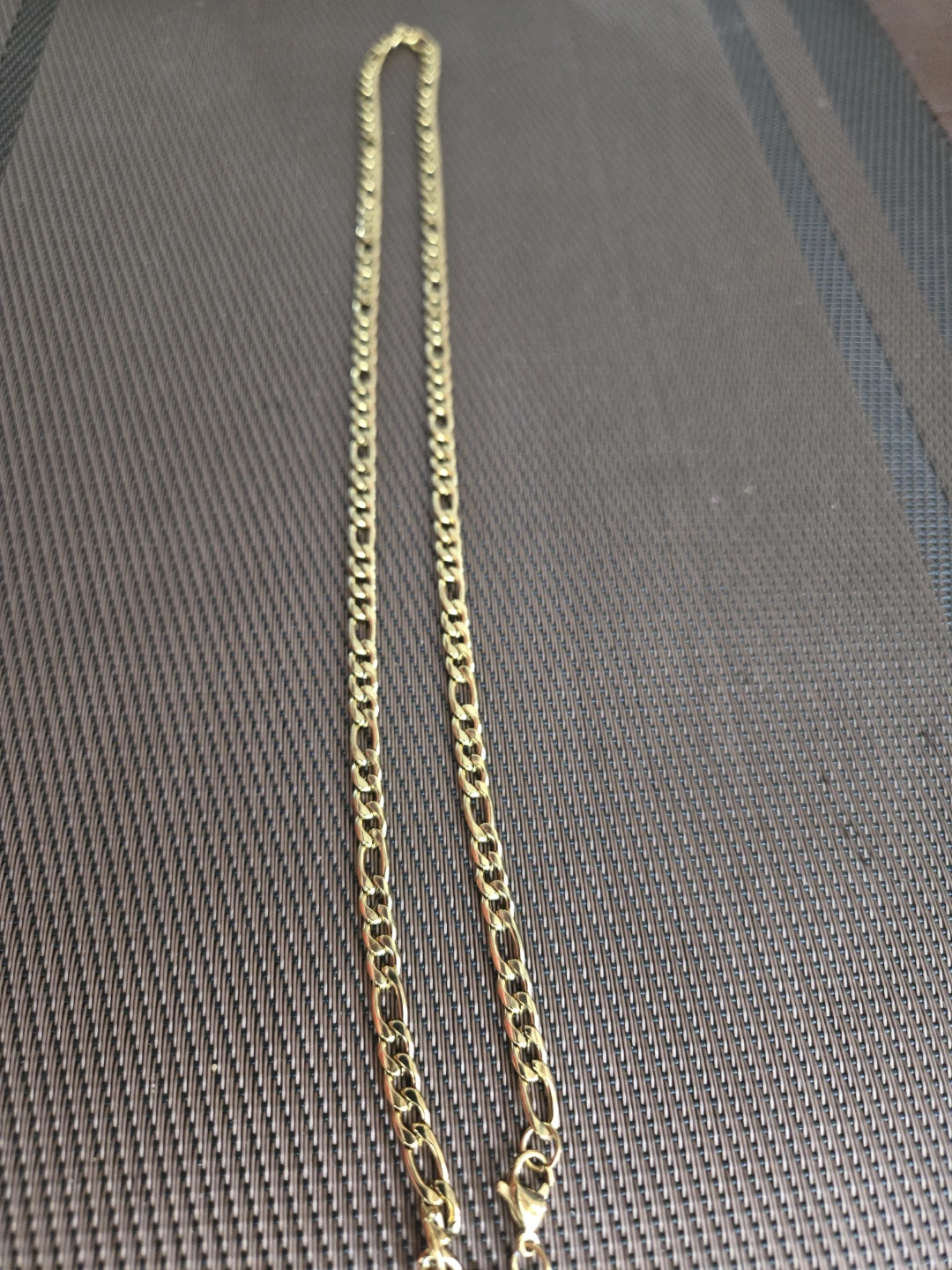 Gold Figaro Chain Necklace - photo 3