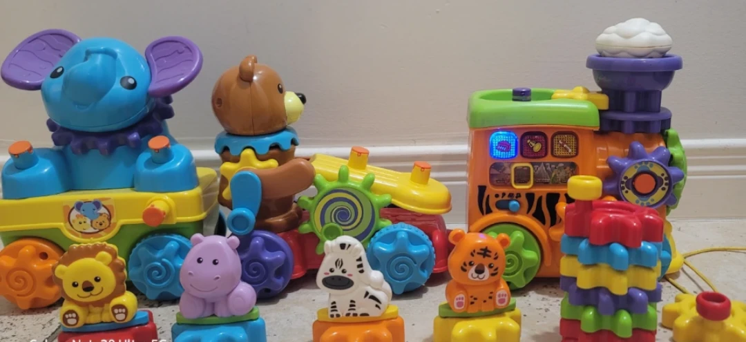VTech Go! Go! Smart Wheels Train Set - photo 3