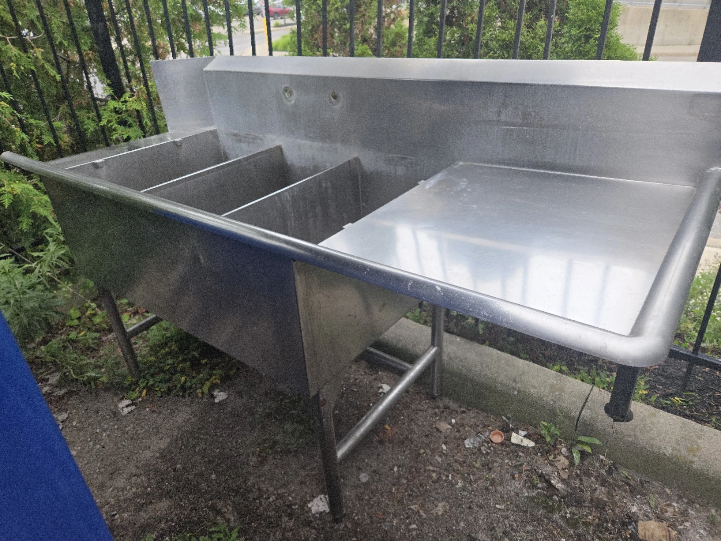 Stainless Steel 3-Compartment Sink