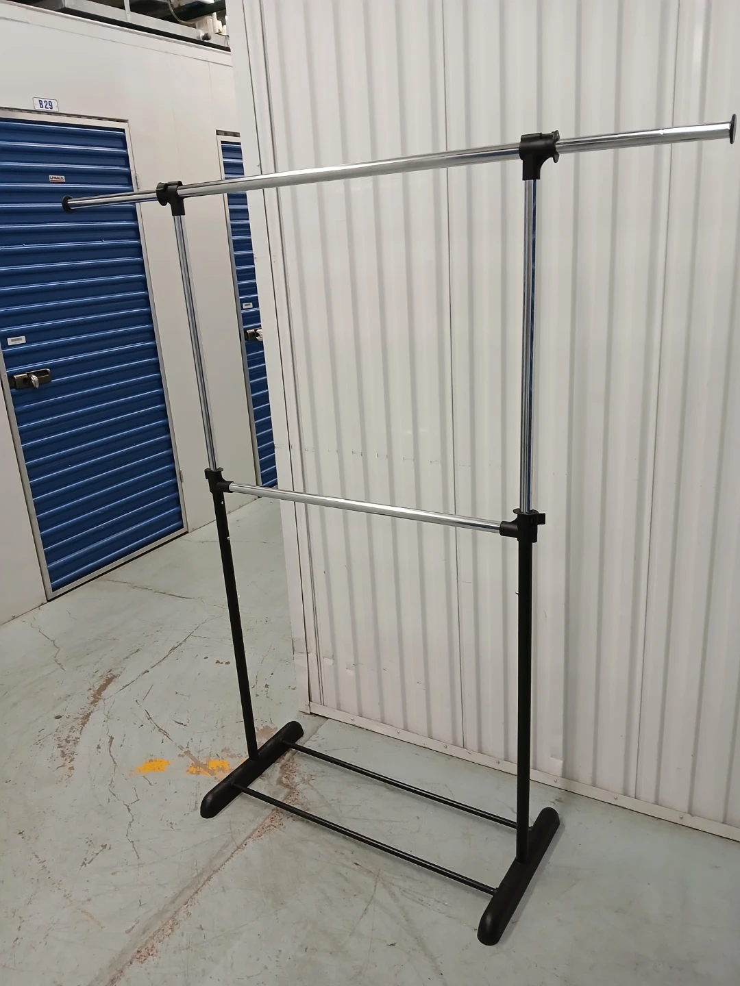 Double Rail Rolling Garment Rack - photo 3