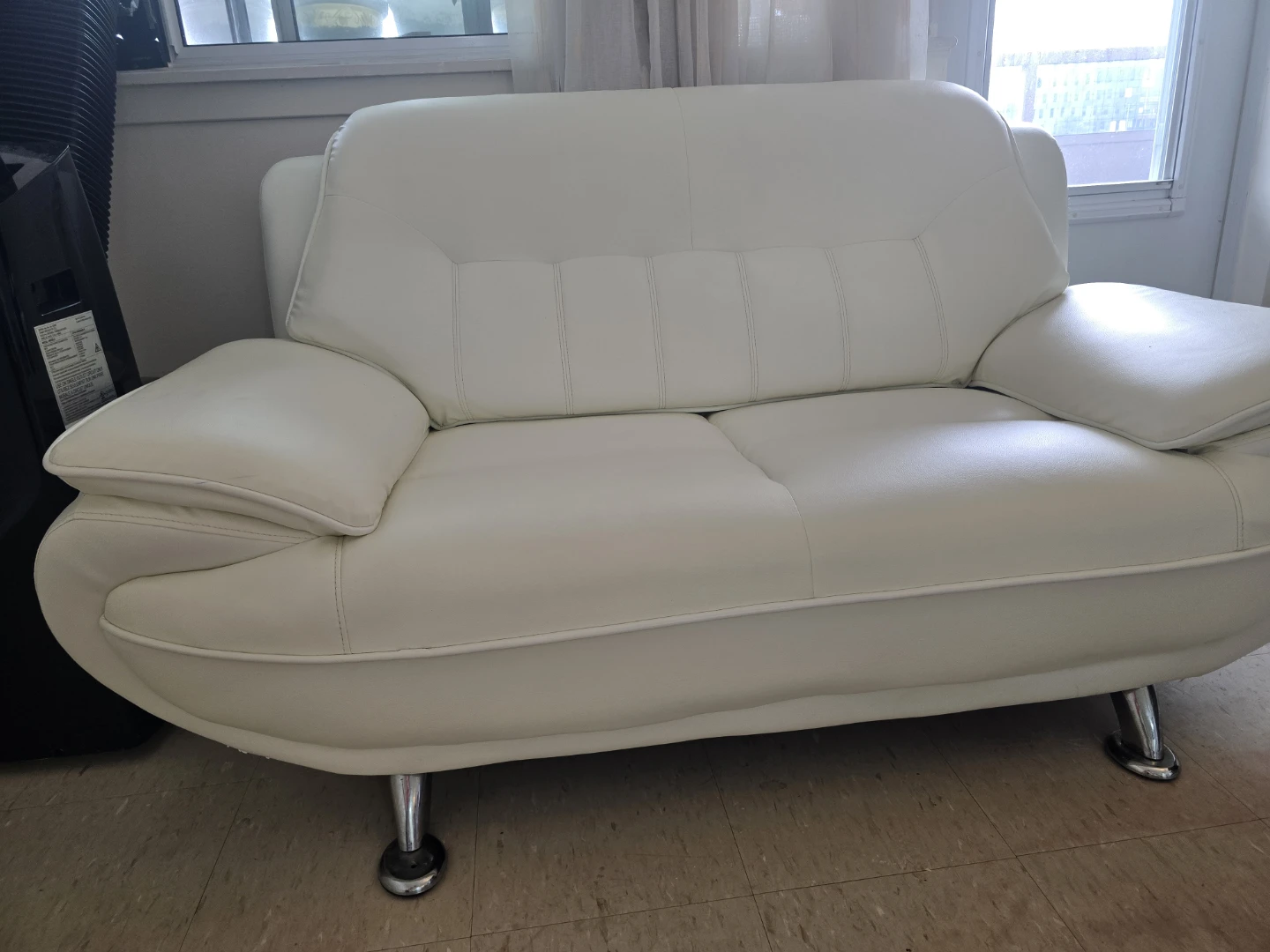 White Faux Leather Loveseat - photo 2