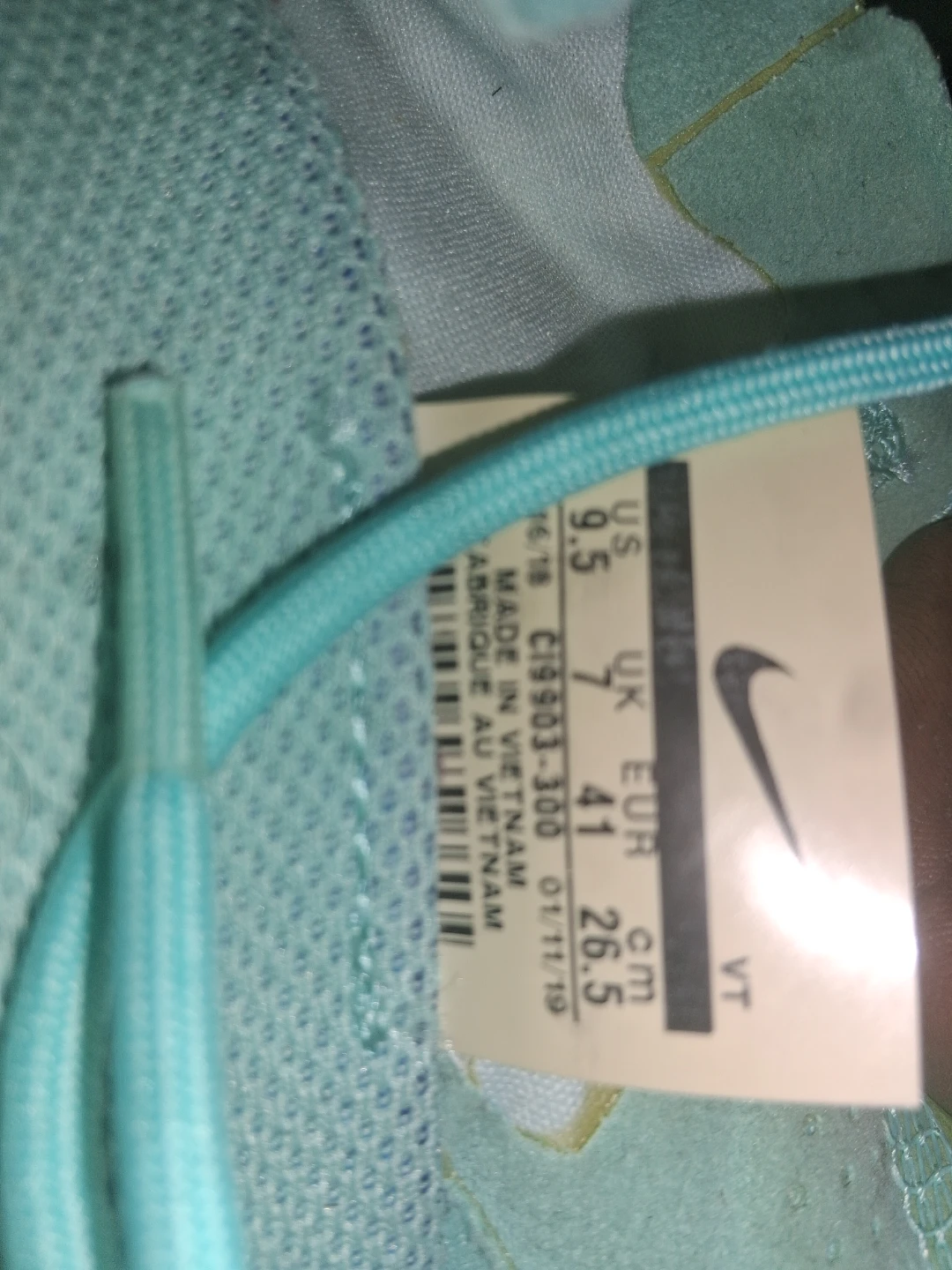Nike Air VaporMax 2019 Size 9.5 Mint Green Sneakers - photo 2