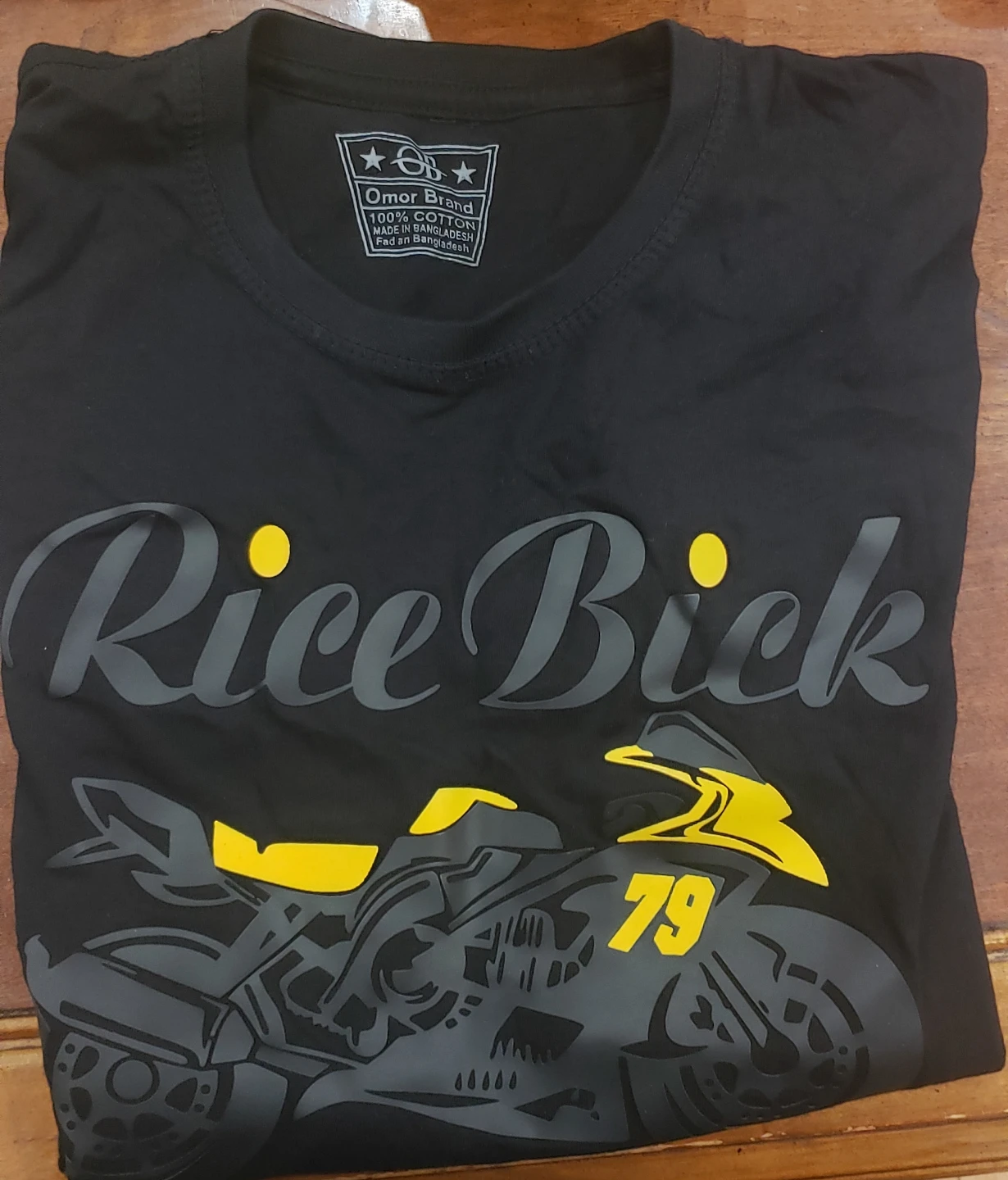 Omor Brand Black Rice Bick T-Shirt