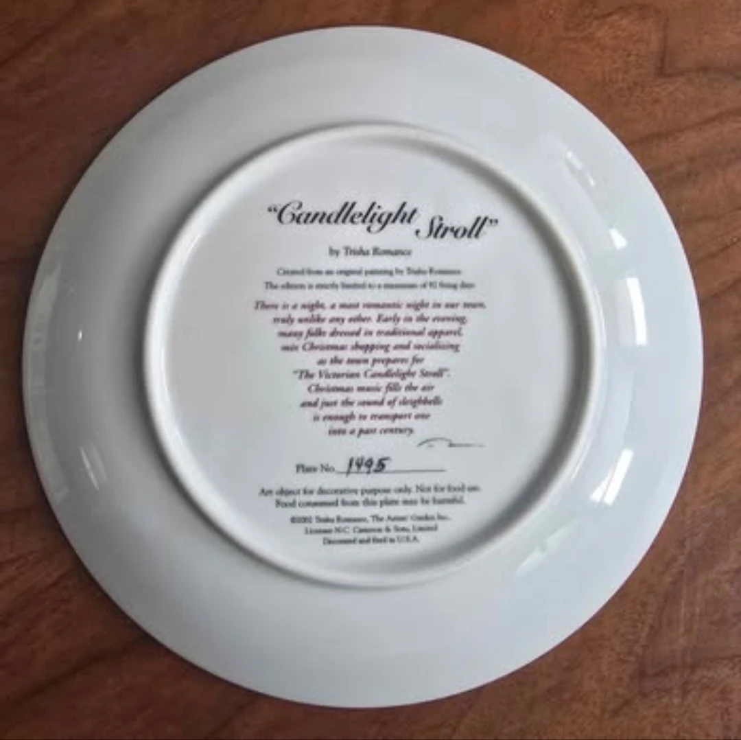 Trisha Romance "Candlelight Stroll" 2002 Collector Plate - photo 2