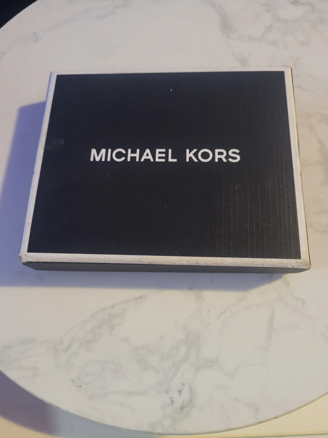 Michael Kors Slim Billfold Wallet