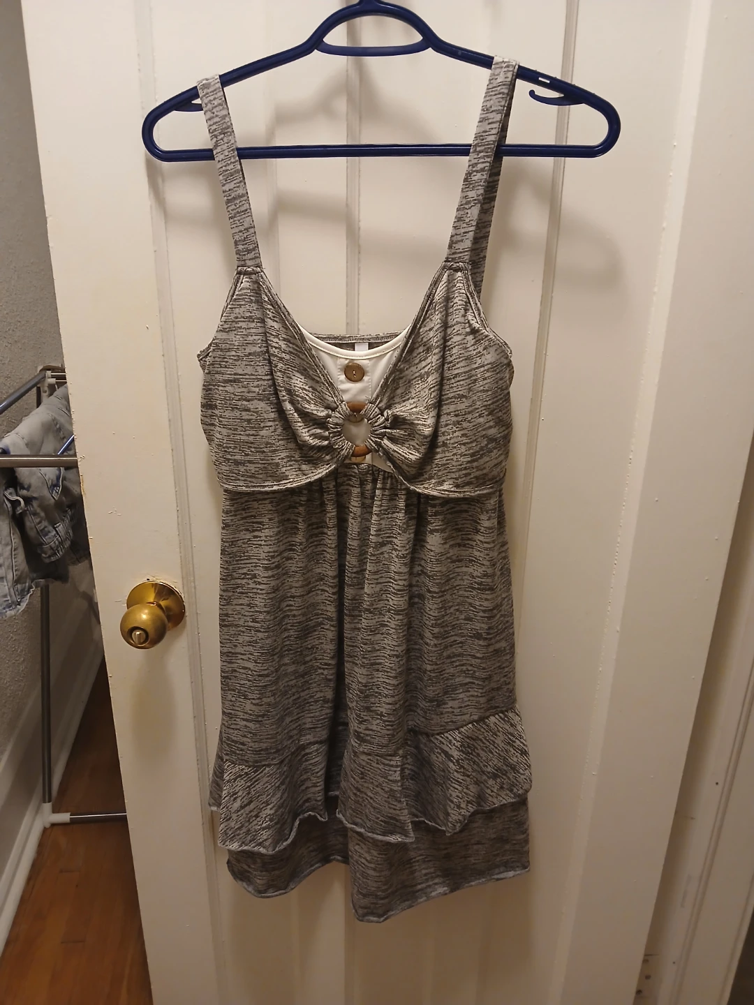 Lots of dresses - photo 4