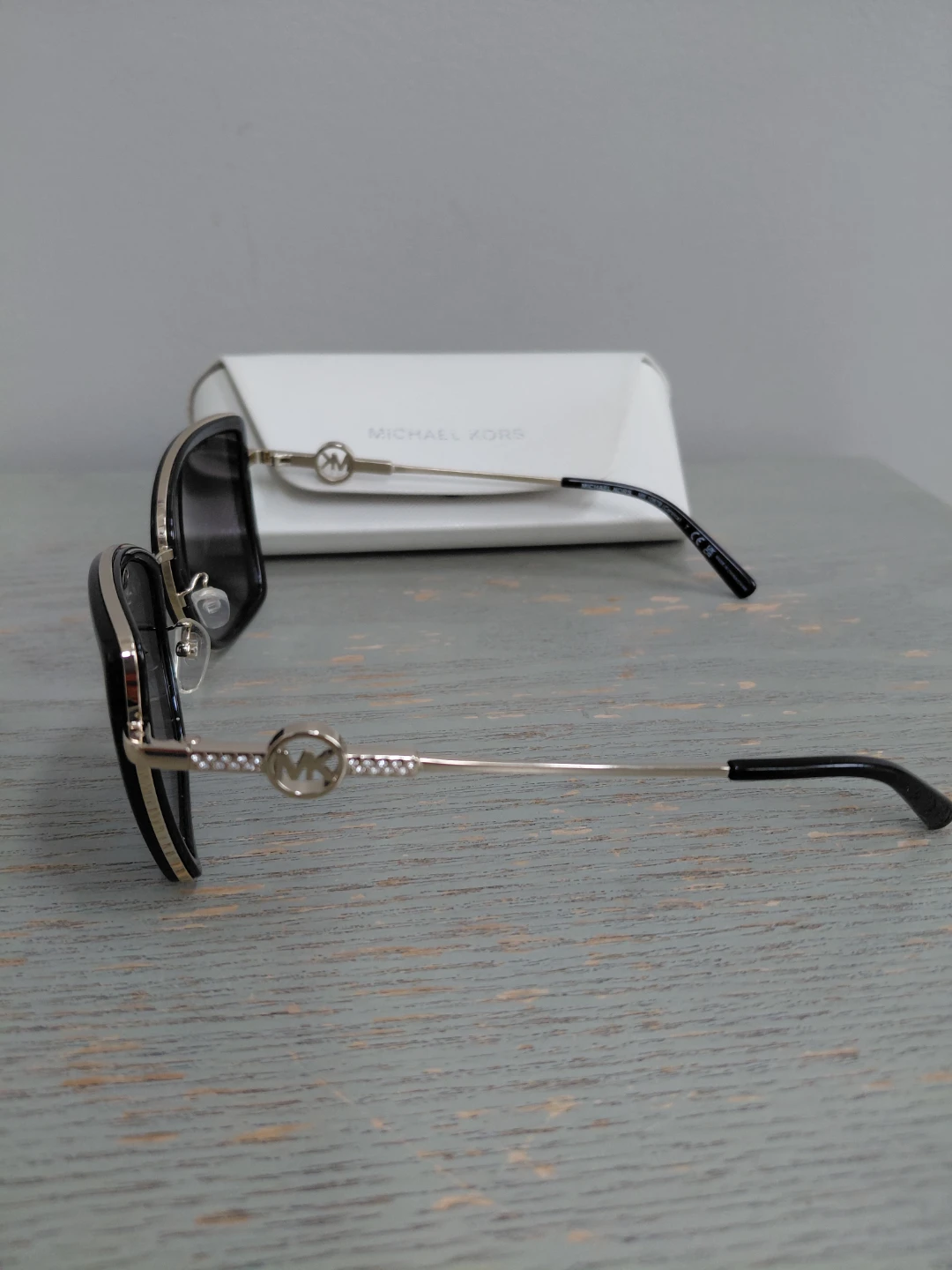 Michael Kors Sunglasses - photo 2
