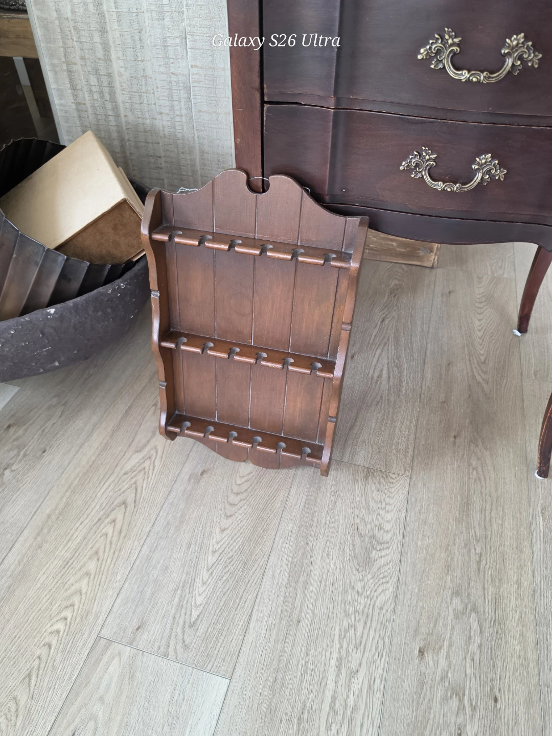 White Wicker Tiered Shelf - photo 3