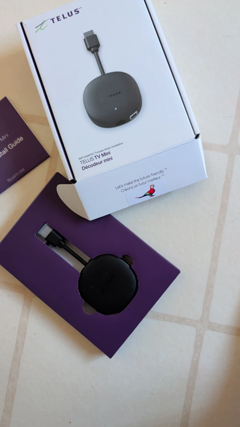 TELUS TV Mini Digital TV Box with Remote - photo 2