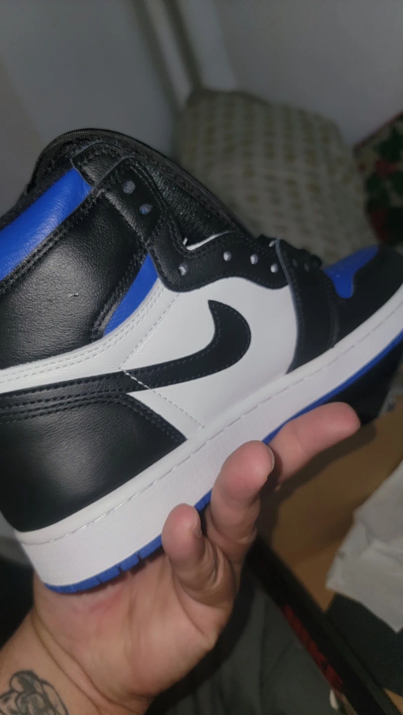 Air Jordan 1 High OG Royal Reimagined - photo 4
