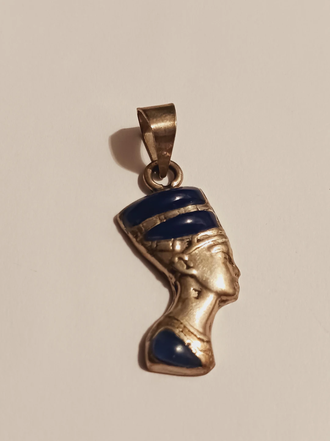 Sterling Silver Egyptian Nefertiti Pendant with Lapis Inlay - photo 3