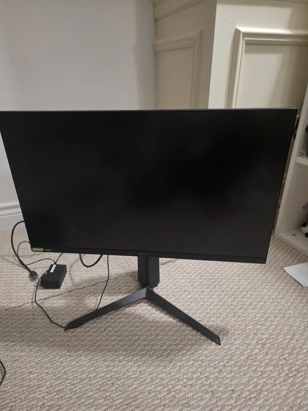 LG Rotating Gaming Monitor - photo 2