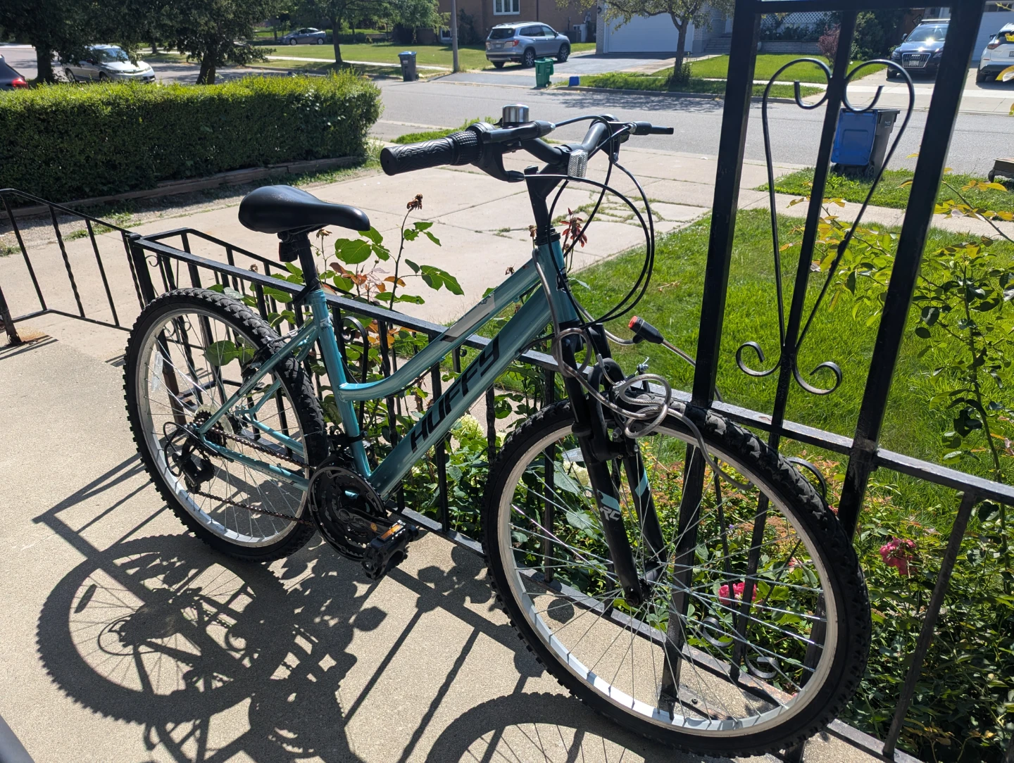Huffy 26" Rock Creek Mountain Bike, Teal, Adults, Women's.