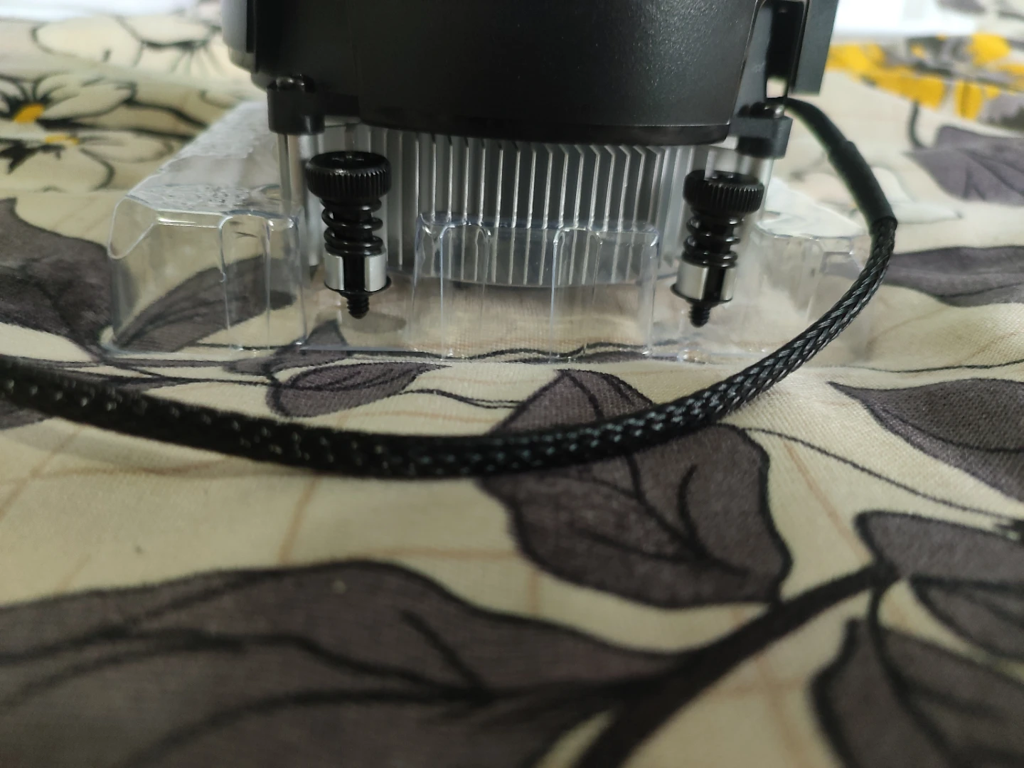 AMD CPU Cooler - photo 3