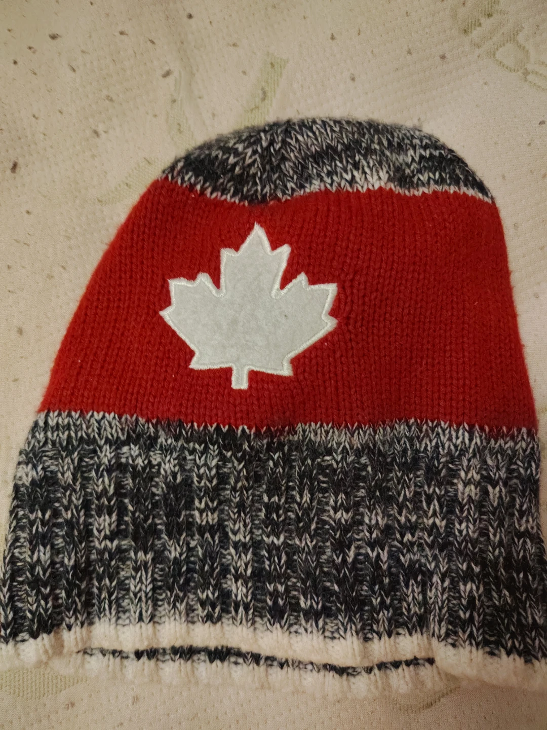 Knitted Beanie with Canadian Maple Leaf - photo 2
