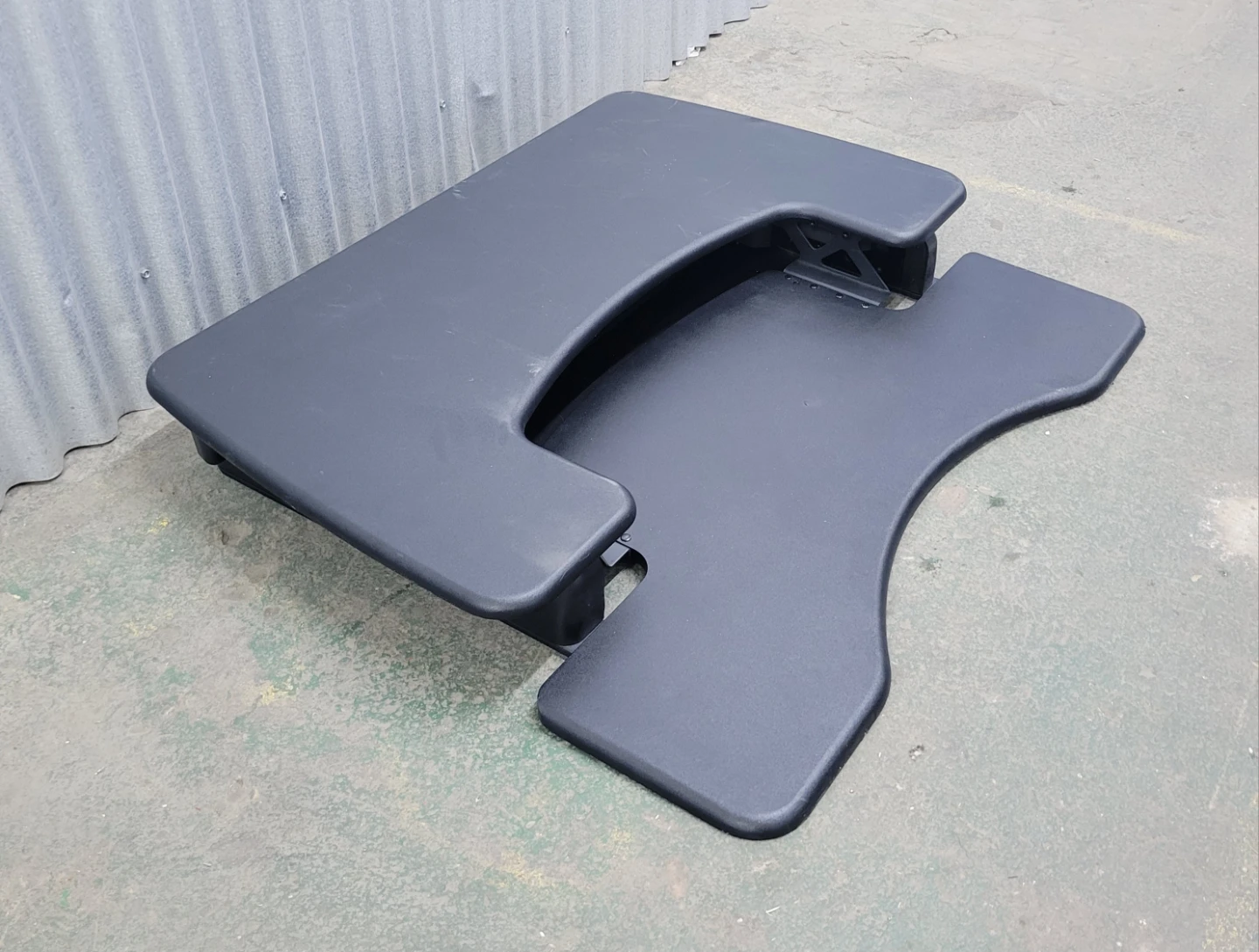 Varidesk Standing Desk Converter - photo 2