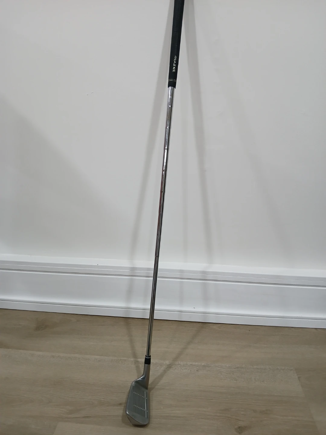 Mazel 60 degree of iron for approach and short games