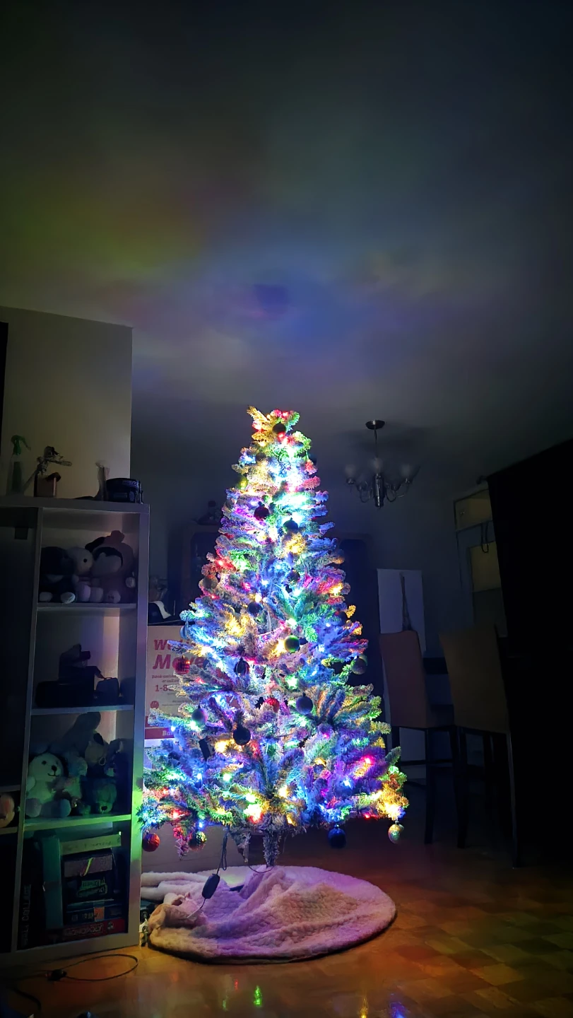 Pre-lit Artificial Christmas Tree with Colourful Lights