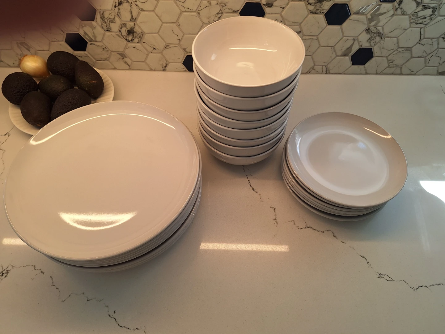 White Dinnerware Set for 8 ppl - photo 3