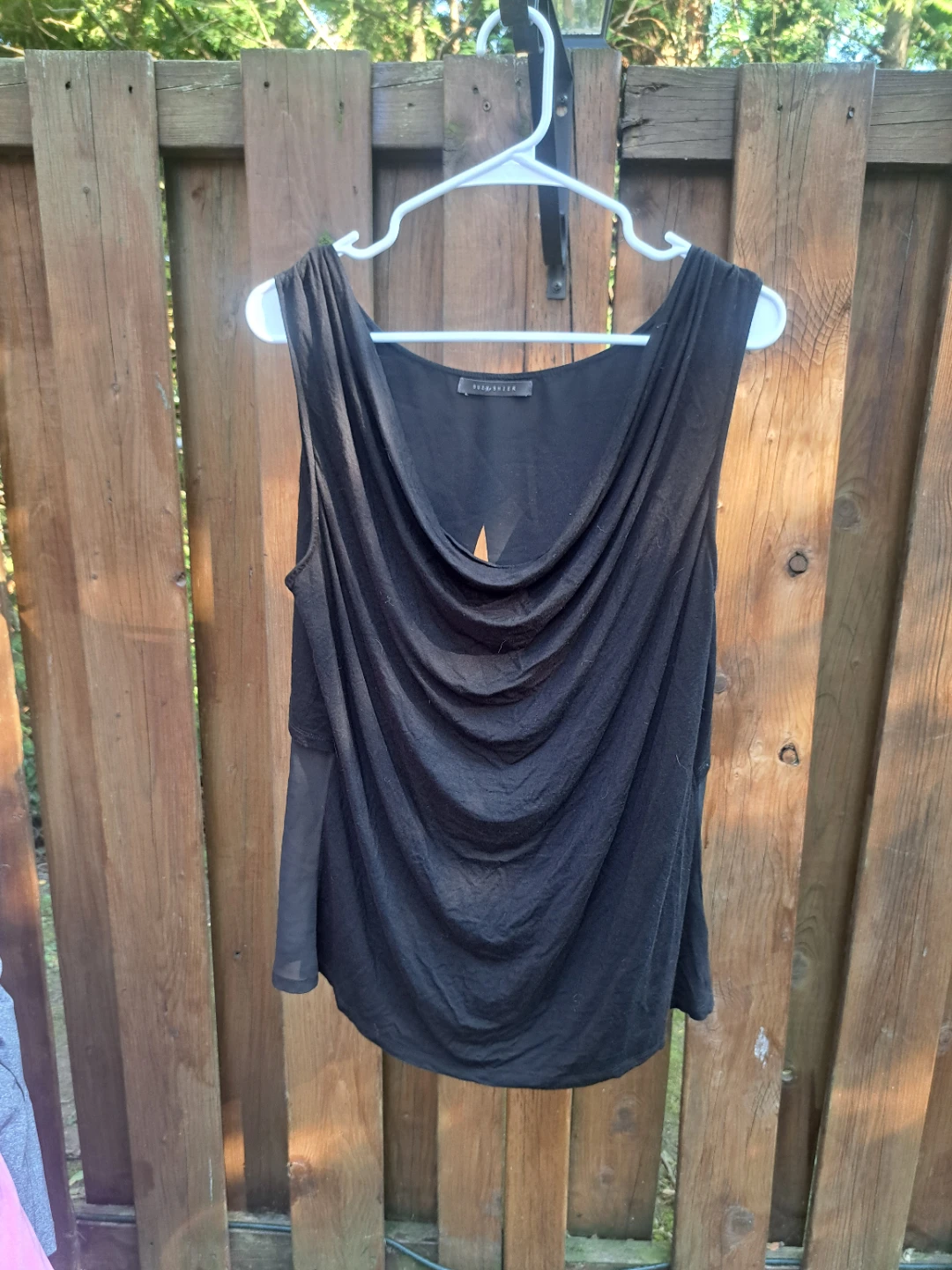 Black Sleeveless Drape Top XL