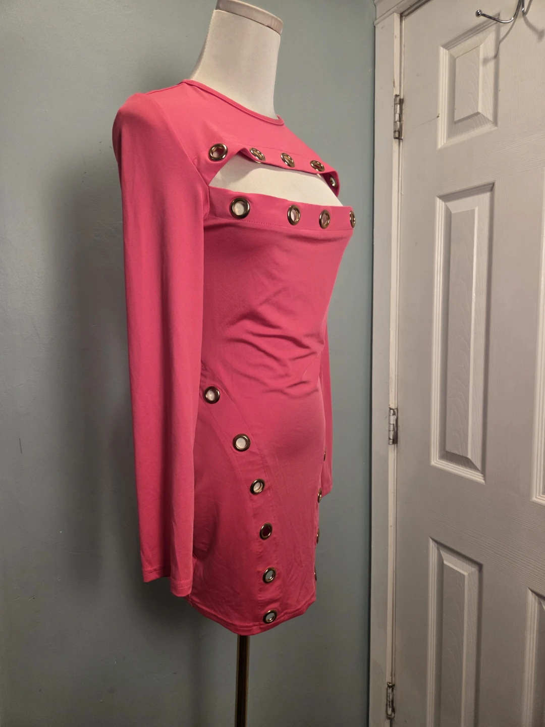 Pink Cutout Eyelet Detail Long Sleeve Mini Dress XS - photo 3