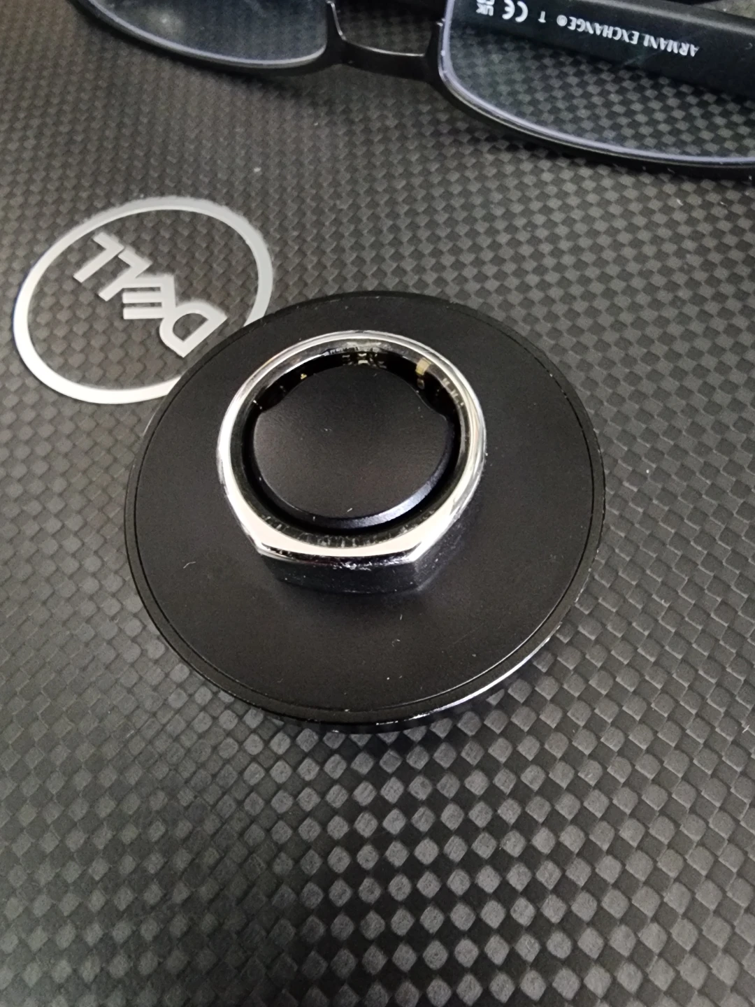 Oura Ring Gen 3 Heritage Size 9 Titanium Silver