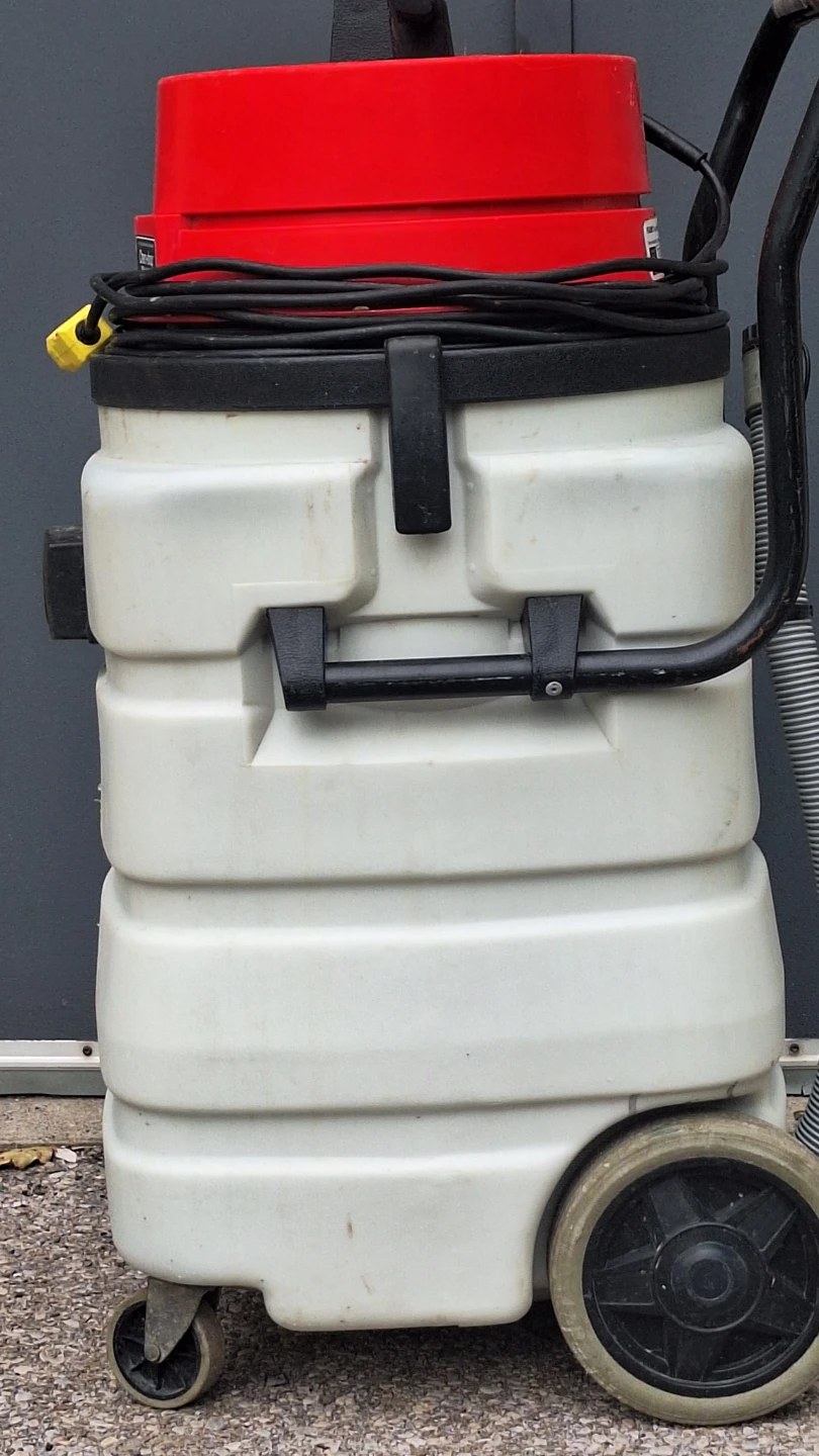 MC -415 Heavy Duty industrial  W/D Vacume - photo 4
