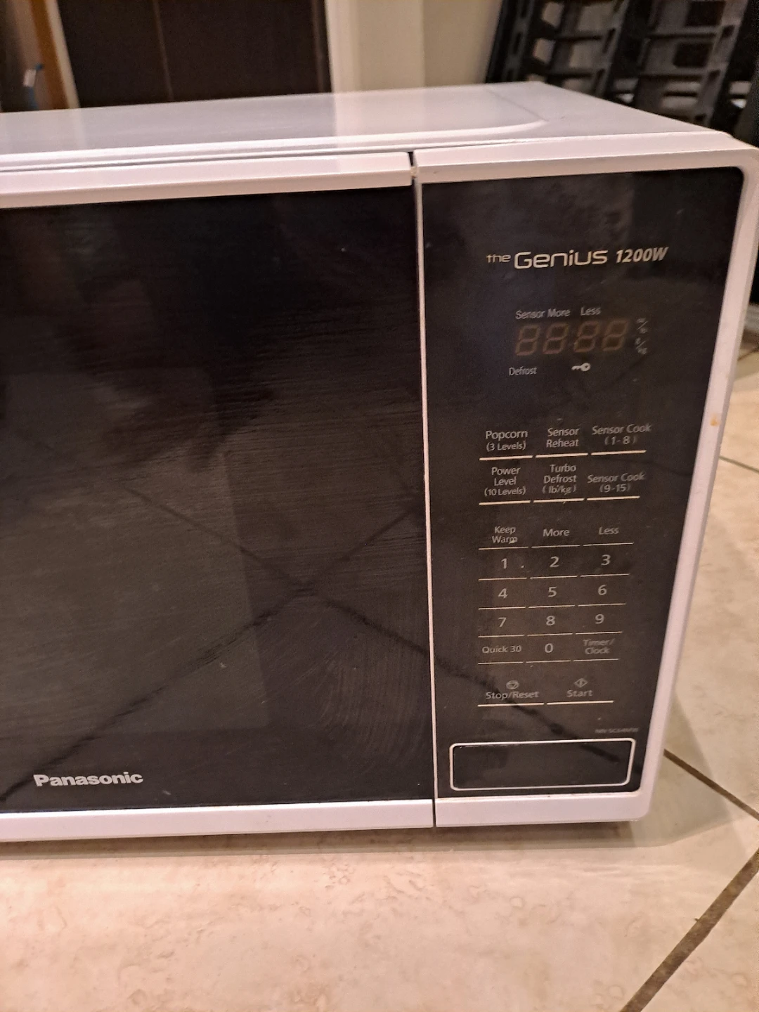 Panasonic Genius 1200W Microwave Oven - photo 2