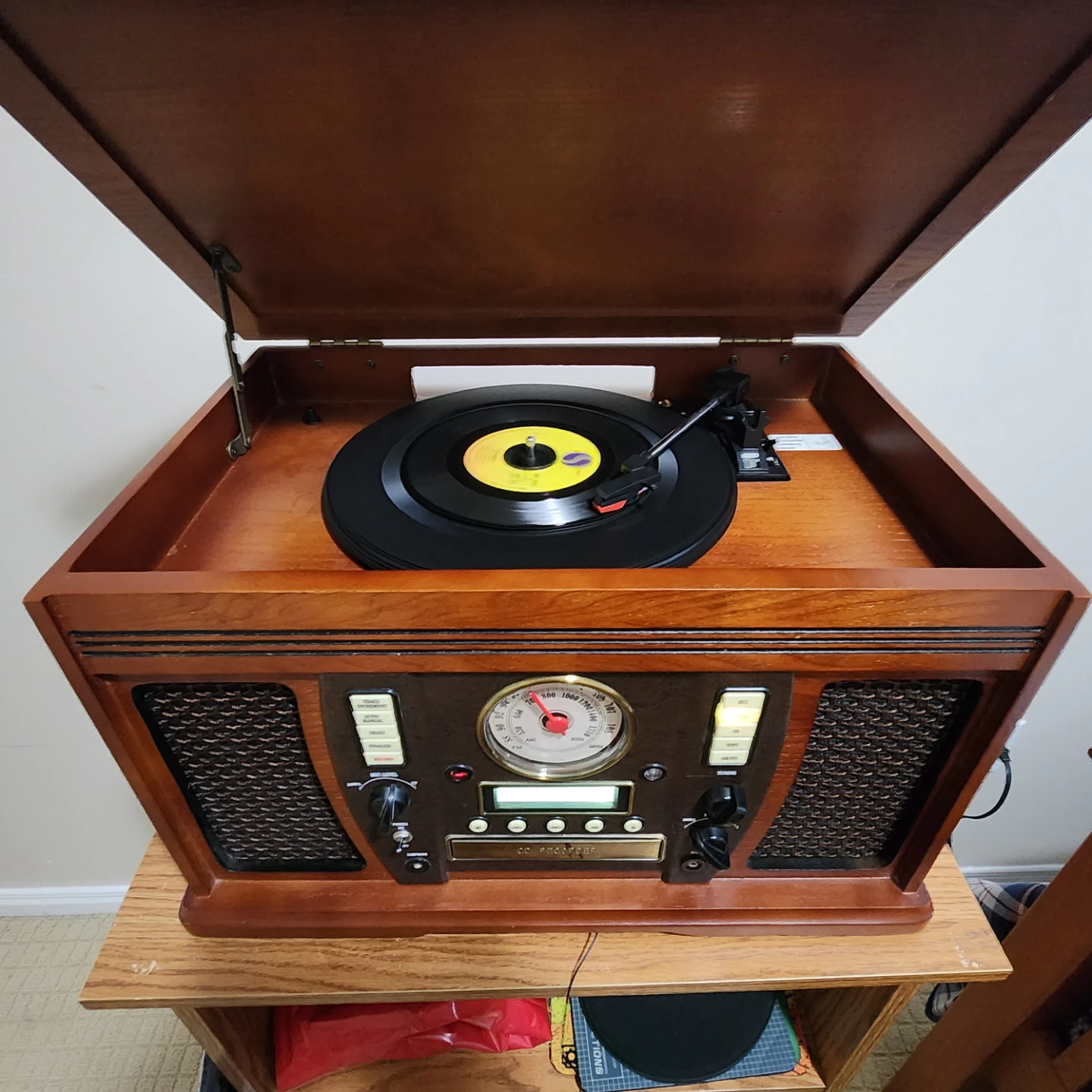 Record Player Turntable Radio CD Player & Cassette player