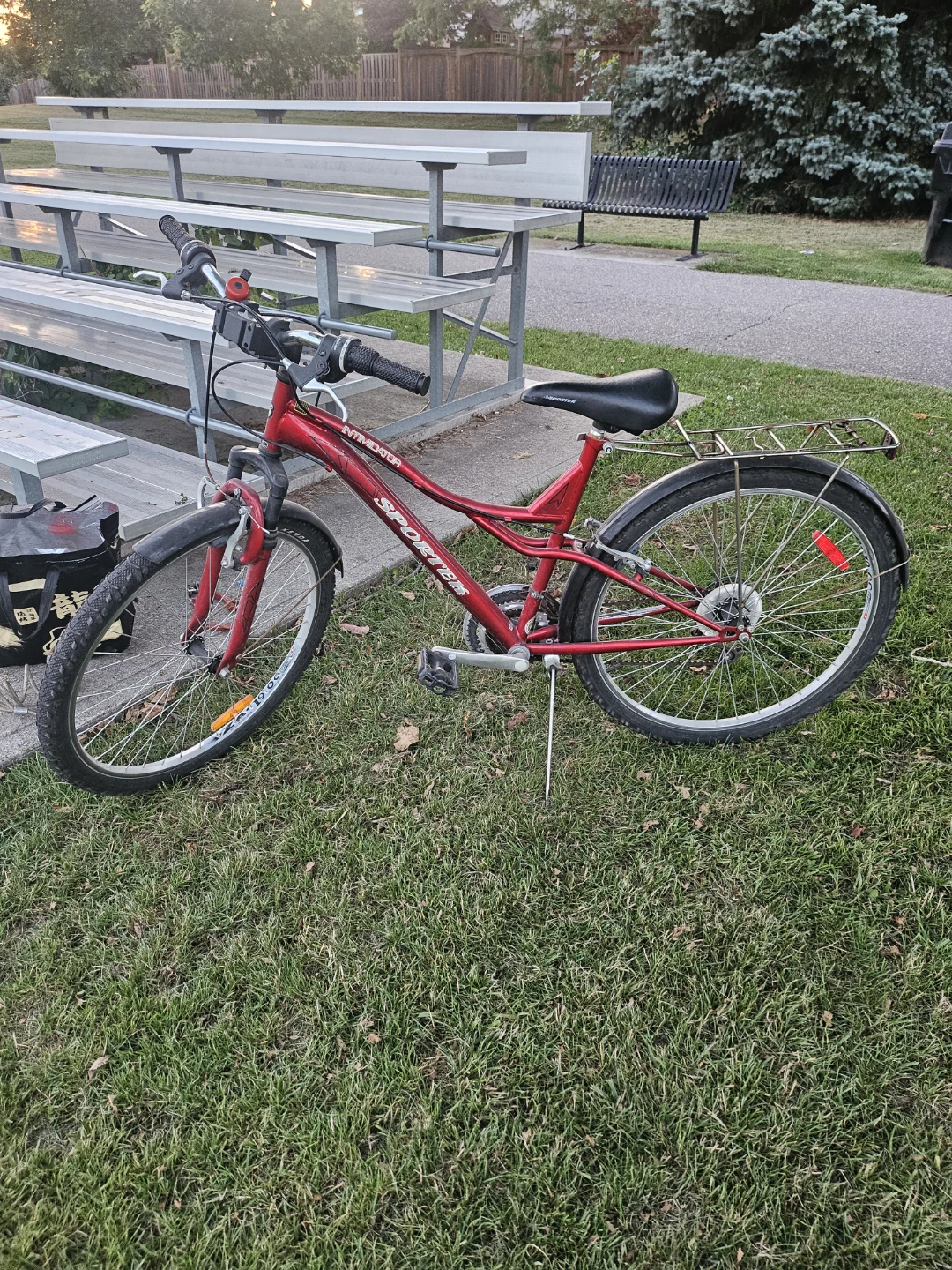 Red SPORTEUR Bicycle - photo 2