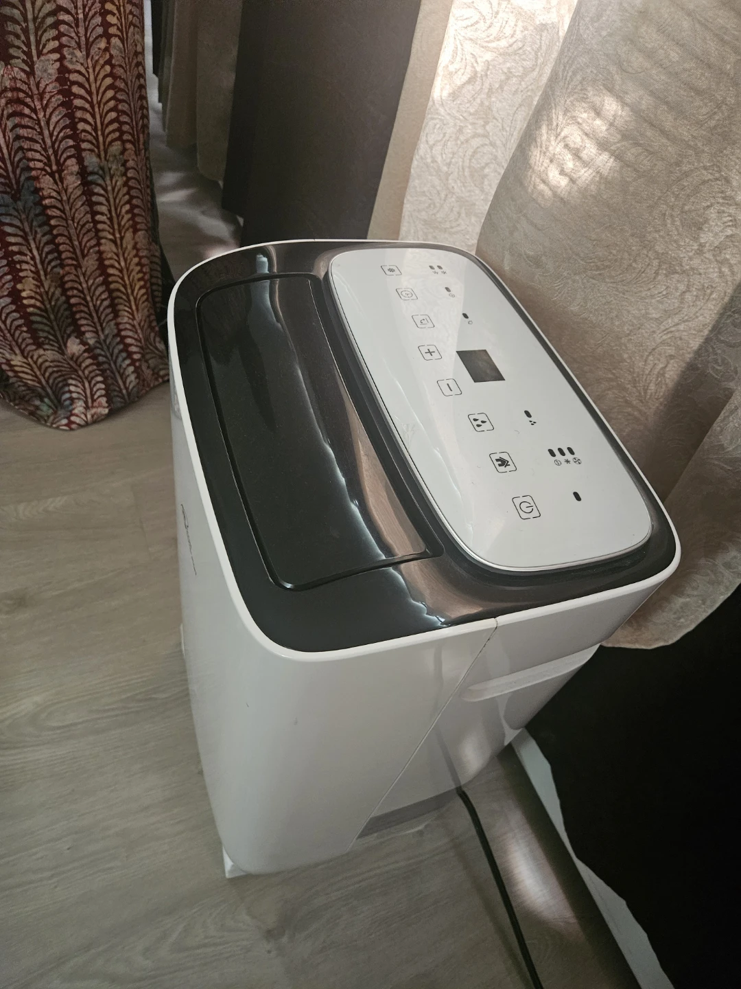 Royal Sovereign Portable Air Conditioner - photo 3