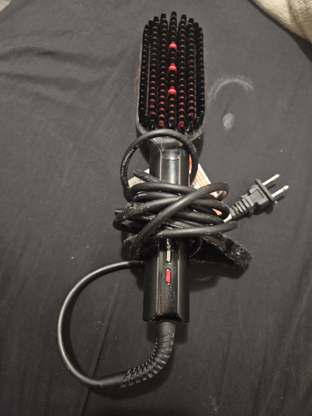 Black and Red Hair Straightening Brush