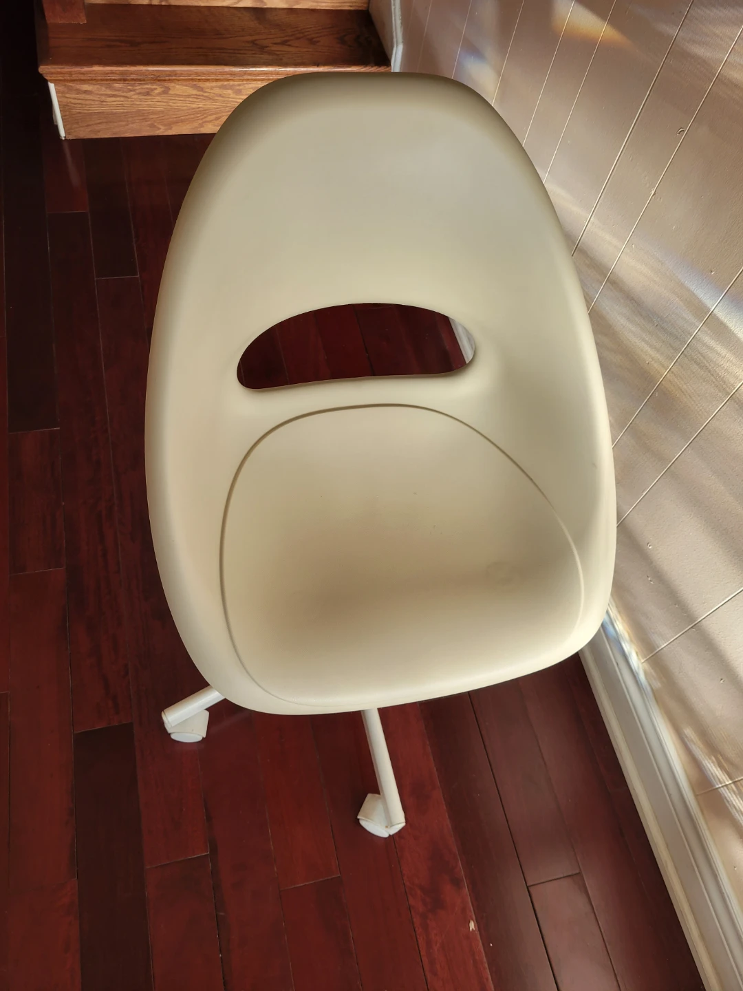 IKEA LOBBERGET / MALSKÄR Swivel Chair