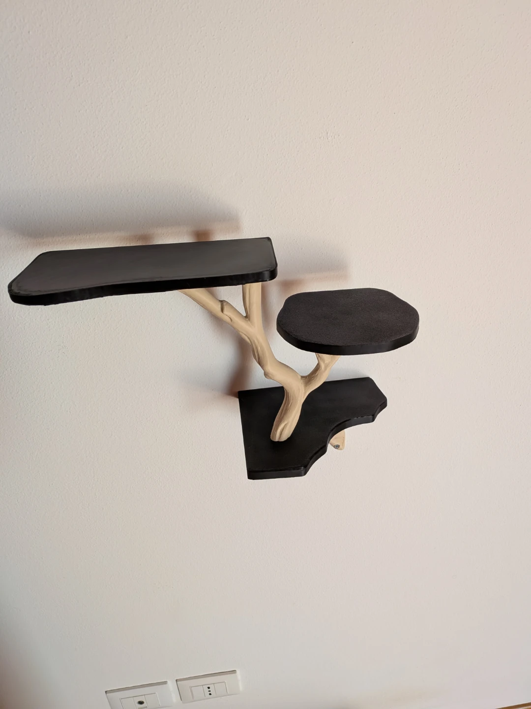 Wall-mounted tree shelf - photo 5