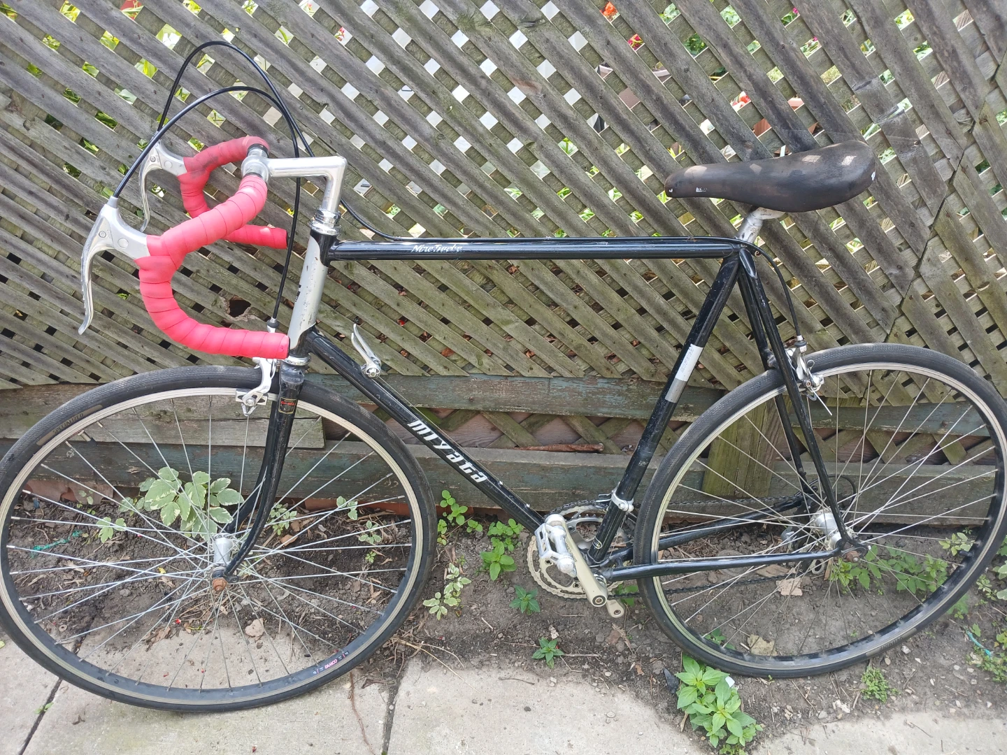 Vintage 1980s Miyata 912 road bike
