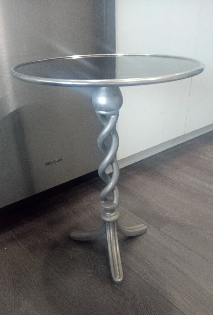 Round Side Table with Metal Base - photo 2
