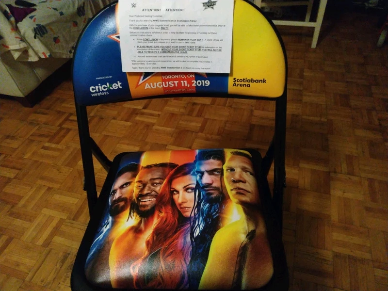 WWE SummerSlam 2019 chair - photo 2